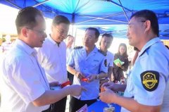  无机融合了“12345”办事热线和校园食物